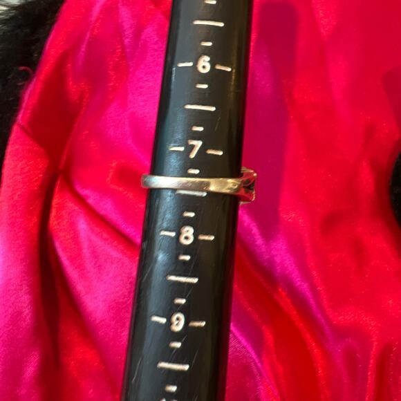 Silver Tone Brown CZ Stone with Marcasite Leaves Ring Size 7.5 - Picture 5 of 5